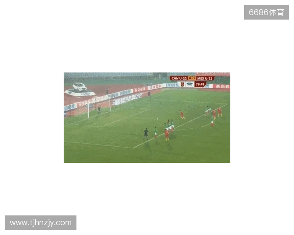 半场-U22国足0射门蒯纪闻险造对方乌龙 U22国足0-0乌兹别克斯坦 半场-U22国足0射门蒯纪闻险造对方乌龙 U22国足0-0乌兹别克斯坦